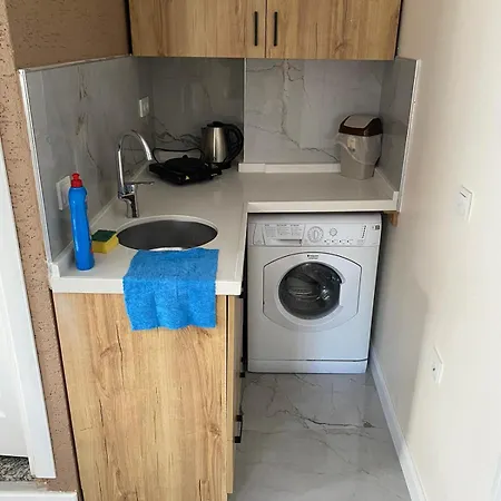 Menekşe 1 Apart Otel Trabzon